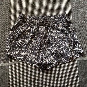 Aztec pattern silky shorts